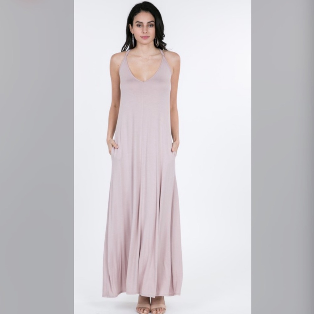 Last 1 L Stretchy V Neck Tank Maxi Dress w/Pockets - Picture 2 of 4